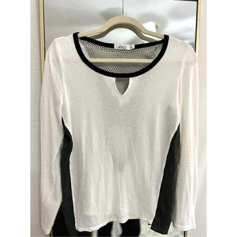 Atko workout top  